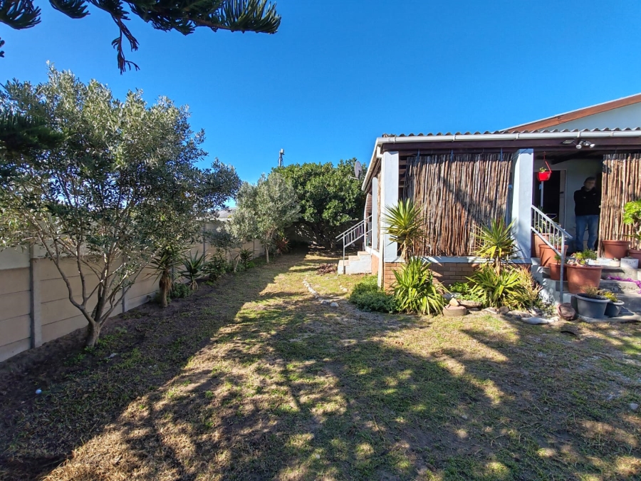 3 Bedroom Property for Sale in De Kelders Western Cape